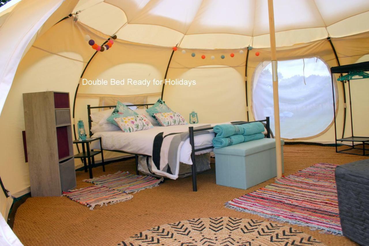 Hotel Glamping La Petite Lande Thiviers Exterior foto