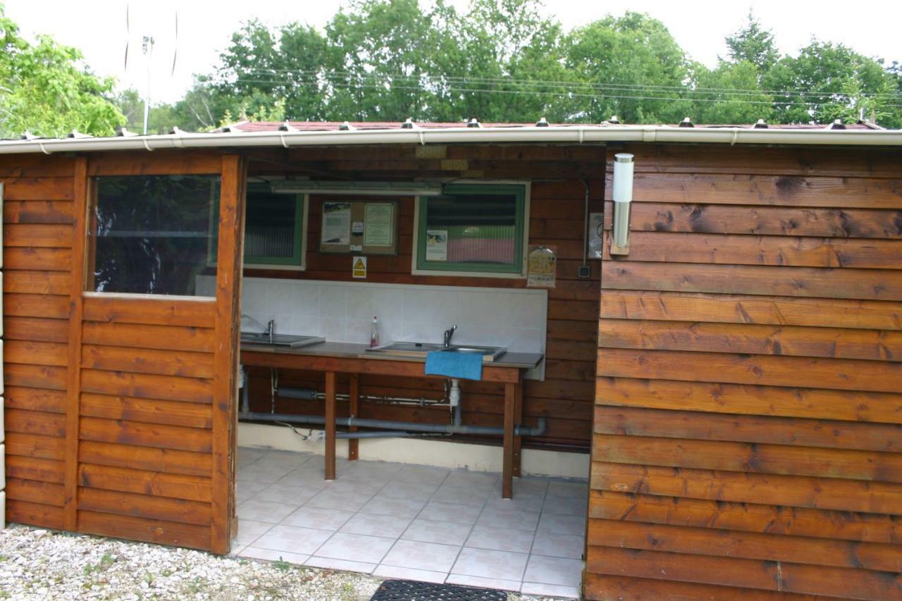 Hotel Glamping La Petite Lande Thiviers Exterior foto